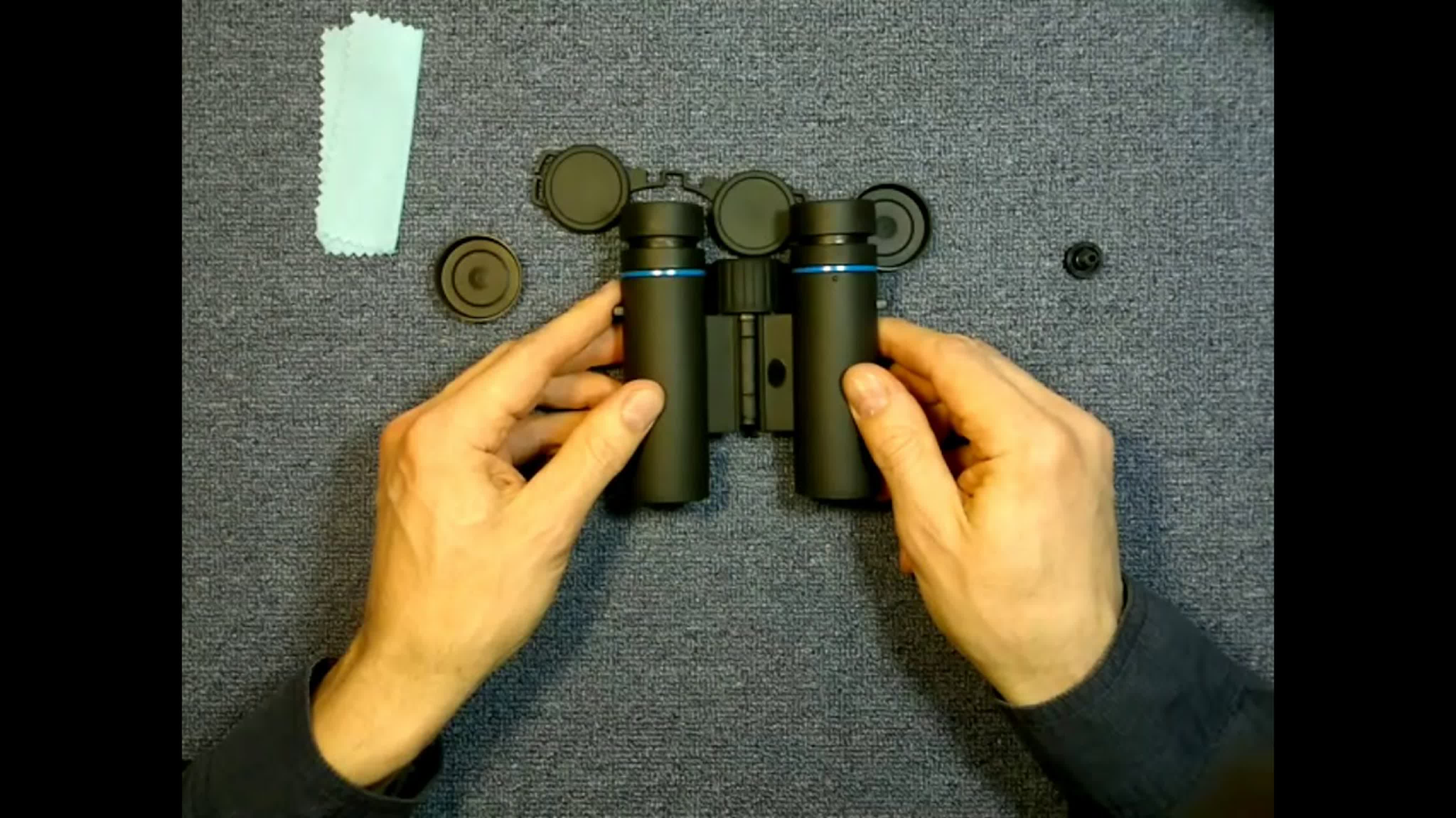 Бинокль MINOX BLU 10x25