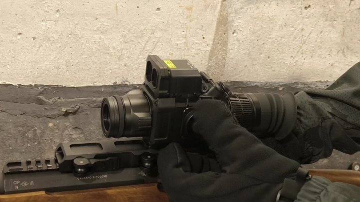 LZIRTEK Perun 335L манипуляции в перчатках